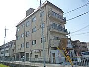 高槻市駅より徒歩15分 3階 築45年7ヶ月の賃貸物件