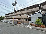 富田駅より徒歩10分 2階 築36年7ヶ月の賃貸物件