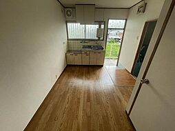 阪急京都本線 上牧駅 徒歩7分の賃貸アパート 2階2DKのリビング/ダイニング