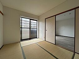 JR東海道・山陽本線 摂津富田駅 徒歩15分の賃貸マンション 1階3Kのリビング/ダイニング