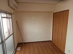 阪急京都本線 高槻市駅 バス7分 西冠下車 徒歩1分の賃貸マンション 3階1Kのリビング/ダイニング