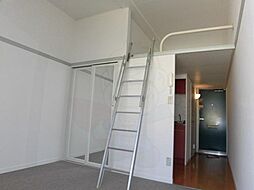 阪急京都本線 富田駅 徒歩14分の賃貸アパート 2階1Kのリビング/ダイニング