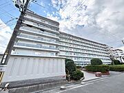 茨木市駅よりバス6分 徒歩5分 4階 築49年1ヶ月の賃貸物件