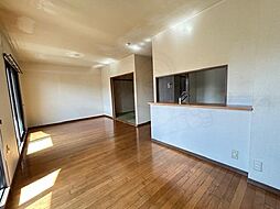 JR東海道・山陽本線 高槻駅 バス22分 上土室下車 徒歩4分の賃貸マンション 2階3LDKのリビング/ダイニング