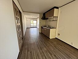 JR東海道・山陽本線 摂津富田駅 バス14分 消防署前下車 徒歩2分の賃貸マンション 2階2LDKのリビング/ダイニング