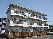 茨木市駅より徒歩13分 3階 築45年7ヶ月の賃貸物件