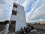 高槻駅より徒歩20分 3階 築18年11ヶ月の賃貸物件