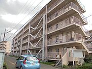 高槻駅よりバス8分 徒歩5分 5階 築57年2ヶ月の賃貸物件