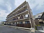 茨木市駅より徒歩10分 築30年10ヶ月 4階建の賃貸物件