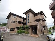 摂津富田駅よりバス6分 徒歩2分 築30年9ヶ月 3階建の賃貸物件