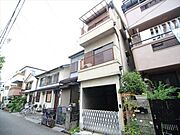 上牧駅より徒歩10分 築36年6ヶ月 3階建の賃貸物件