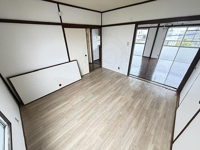 寝室