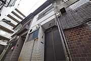 姫松駅より徒歩10分 築100年7ヶ月 2階建の賃貸物件