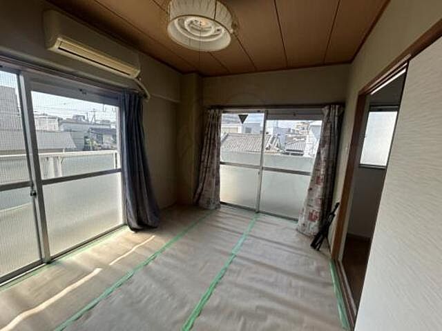 寝室