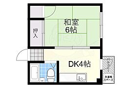 クレセントマンション 2階/-