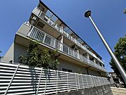 箕面駅より徒歩9分 2階 築30年6ヶ月の賃貸物件