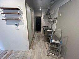 suju 2階ワンルームのリビング/ダイニング