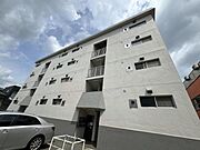 江坂駅より徒歩11分 1階 築50年11ヶ月の賃貸物件