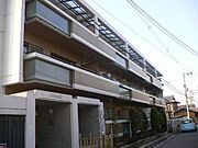 服部天神駅より徒歩12分 3階 築32年11ヶ月の賃貸物件