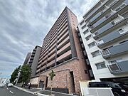 緑地公園駅より徒歩2分 8階 築3年の賃貸物件