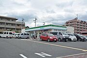 関大前駅より徒歩9分 3階 築35年5ヶ月の賃貸物件