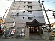 高槻市駅よりバス9分 徒歩7分 築35年4ヶ月 5階建の賃貸物件