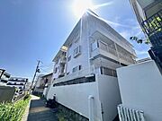 富田駅より徒歩4分 築35年11ヶ月 3階建の賃貸物件
