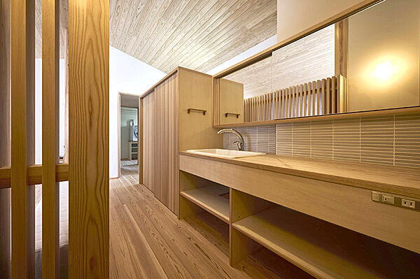 洗面室（2024年7月撮影）