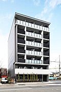 西京極駅より徒歩12分 築5年8ヶ月 7階建の賃貸物件