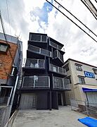 藤森駅より徒歩6分 築6年6ヶ月 5階建の賃貸物件