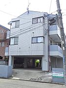 仲町台駅より徒歩5分 築37年5ヶ月 3階建の賃貸物件