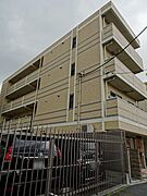 高田駅より徒歩3分 1階 築12年8ヶ月の賃貸物件