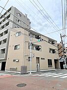 綱島駅より徒歩13分 築14年2ヶ月 3階建の賃貸物件