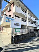 小机駅より徒歩20分 3階 築41年の賃貸物件