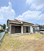 江田駅より徒歩13分 築31年1ヶ月 1階建の賃貸物件