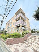 北山田駅より徒歩8分 3階 築27年8ヶ月の賃貸物件
