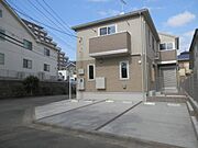 仲町台駅より徒歩14分 築9年6ヶ月 2階建の賃貸物件