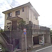 新横浜駅より徒歩12分 築23年10ヶ月 2階建の賃貸物件