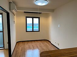 多摩都市モノレール 上北台駅 徒歩27分の賃貸マンション 4階2LDKのリビング/ダイニング