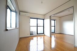 JR八高線 箱根ケ崎駅 徒歩12分の賃貸アパート 2階2DKのリビング/ダイニング