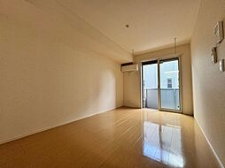 多摩都市モノレール 甲州街道駅 徒歩8分の賃貸アパート 1階1LDKのリビング/ダイニング