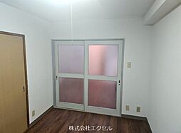 多摩都市モノレール 泉体育館駅 徒歩9分の賃貸マンション 2階2DKのリビング/ダイニング