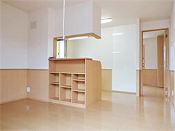 JR五日市線 武蔵増戸駅 徒歩5分の賃貸アパート 2階2LDKのリビング/ダイニング