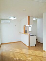 JR中央本線 立川駅 バス18分 新海道下車 徒歩6分の賃貸アパート 2階1LDKのリビング/ダイニング