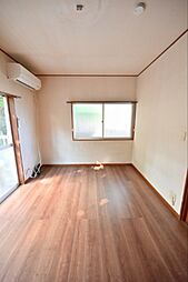 京王線 高幡不動駅 徒歩13分の賃貸アパート 1階1Kのリビング/ダイニング