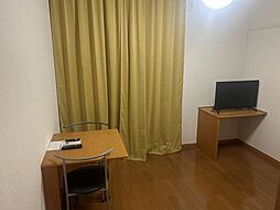 多摩都市モノレール 甲州街道駅 徒歩12分の賃貸マンション 1階1Kのリビング/ダイニング