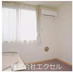 JR中央本線 西八王子駅 バス19分 薬師前下車 徒歩9分の賃貸アパート 1階1Kのリビング/ダイニング