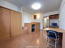 多摩都市モノレール 大塚・帝京大学駅 徒歩7分の賃貸アパート 1階1Kのリビング/ダイニング