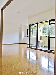 京王高尾線 めじろ台駅 バス9分 榛名橋下車 徒歩4分の賃貸マンション 6階3LDKのリビング/ダイニング