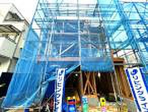 この場所だからこそ叶えられる開放感、「陽光を取り入れた住宅」です。是非現地でご体感下さいませ。